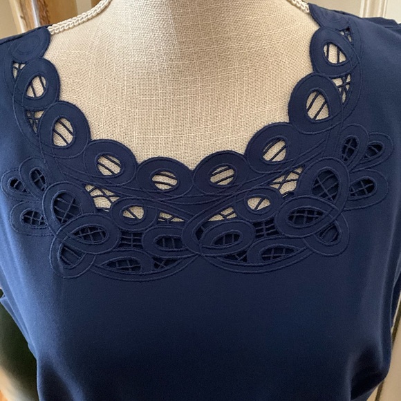 Talbots Blue sleeveless lace accent dress NWT (size 12) - Picture 2 of 8